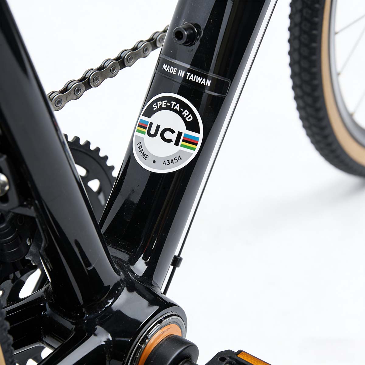 UCI Cycling Frame Stickers Dur - огляд і ціна Mountain Biking Helmet
